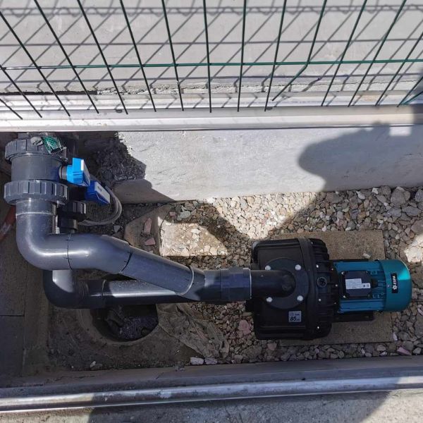 Medence gépészet és villanyszerelés Medence gépészet és villanyszerelés