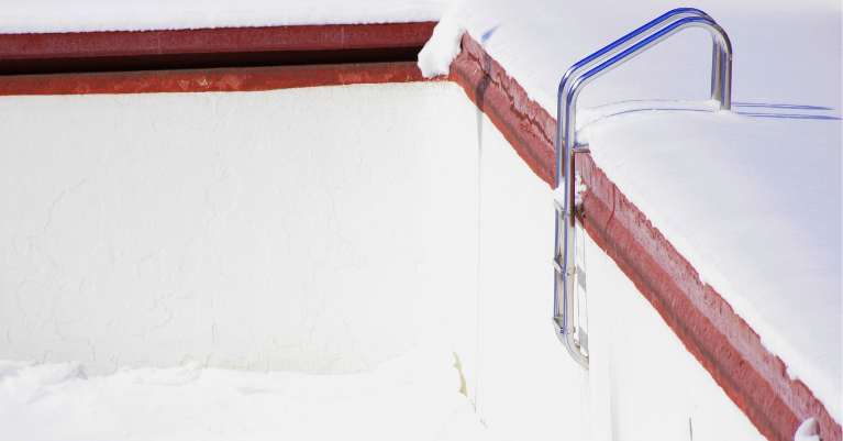 Medence téliesítése: lépések, karbantartás és fagyálló használat